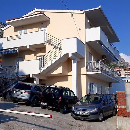 Apartments Tony Stanici - Omiš Buitenkant foto