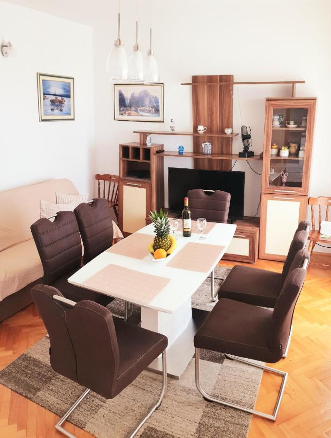 Apartments Tony Stanici - Omiš Buitenkant foto